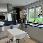 Céline Apartman *