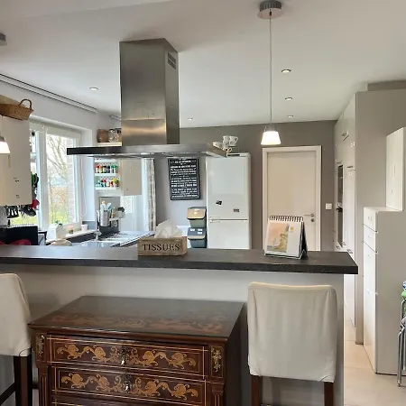 Céline * Chaumont-Gistoux